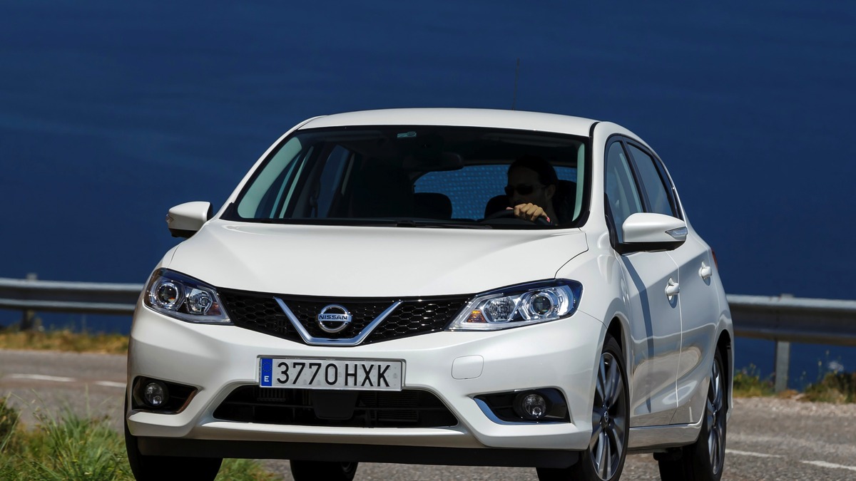 パリモーターショー14 日産 パルサー 新型 Nismo 仕様をスクープ 0ps以上の1 6ターボ搭載か レスポンス Response Jp パリモーターショー14 日産 パルサー 新型 Nismo 仕様をスクープ 0ps以上の1 6ターボ搭載か レスポンス Response Jp