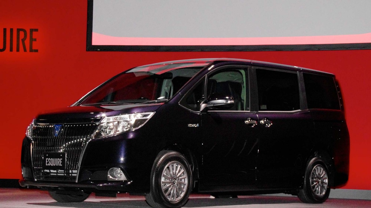 トヨタ エスクァイア 発表 5ナンバーの上級ミニバン登場 Hvもラインアップ 価格は250万00円から レスポンス Response Jp