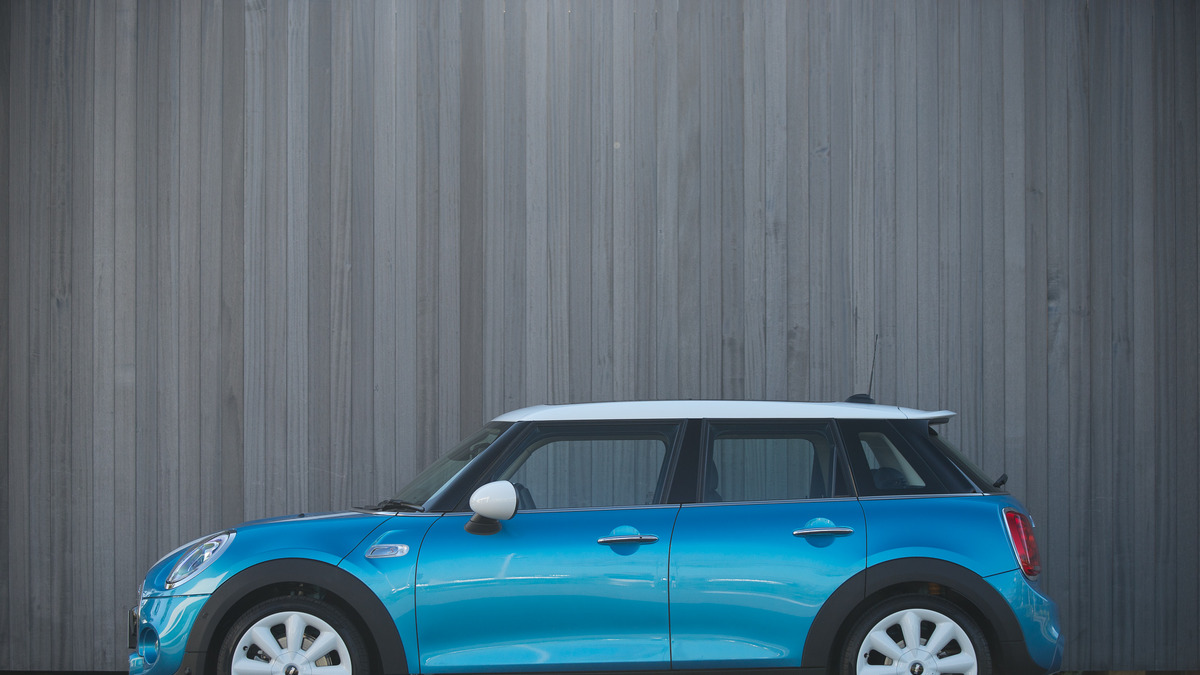 Mini ハッチバック 5ドア 試乗 メリット満載 快適性優先ならノーマルなクーパーがお薦め 青山尚暉 レスポンス Response Jp Mini ハッチバック 5ドア 試乗 メリット満載 快適性優先ならノーマルなクーパーがお薦め 青山尚暉 レスポンス Response Jp