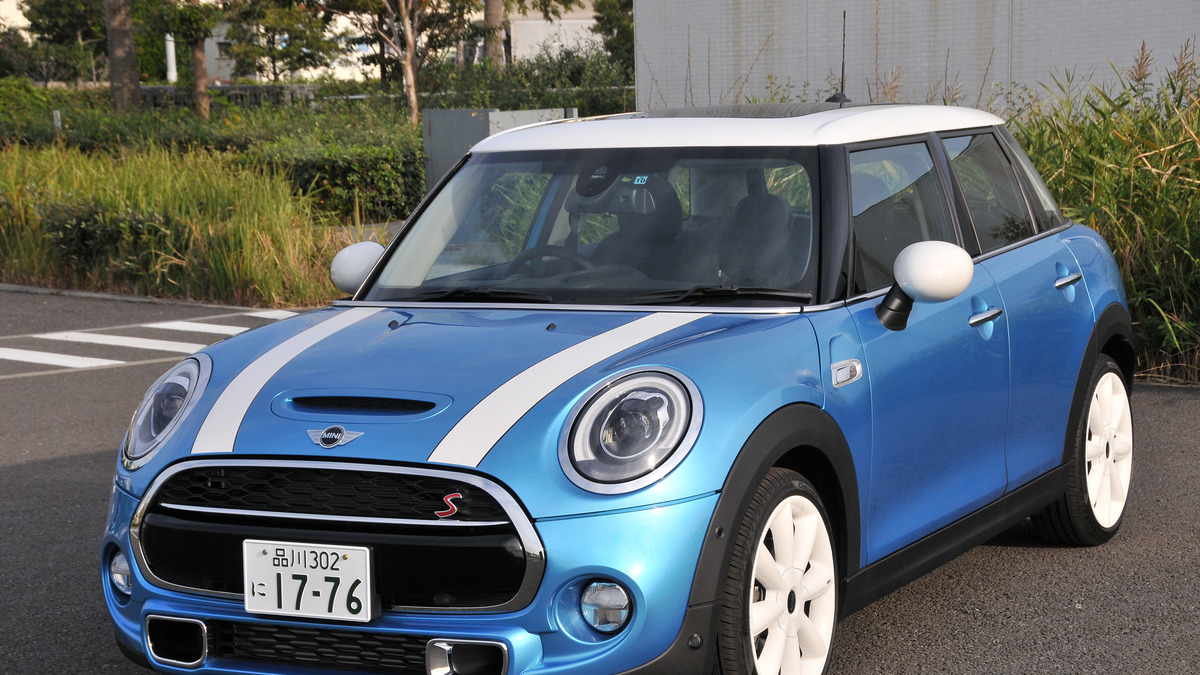 Mini クーパーs 5ドア 試乗 使いやすいパッケージングとピーキーなハンドリング 諸星陽一 レスポンス Response Jp
