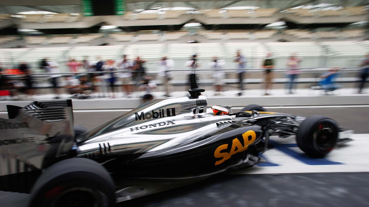 F1 マクラーレン ホンダ Mp4 29h 1 1 がアブダビを走った レスポンス