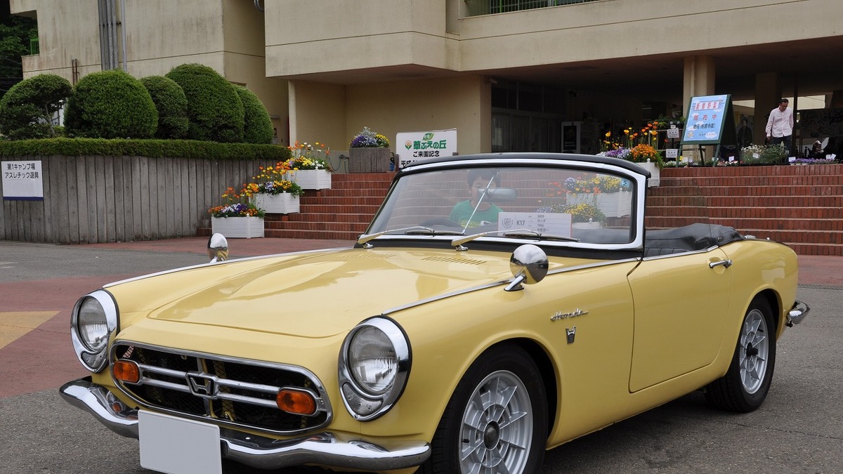 第5回サクラ オートヒストリーフォーラム ホンダ S800 S600 Ln360 マツダ キャロル ファミリア ロータリークーペ など 写真蔵 レスポンス Response Jp 第5回サクラ オートヒストリーフォーラム ホンダ S800 S600 Ln360 マツダ キャロル ファミリア ロータリークーペ など 写真蔵 レスポンス Response Jp