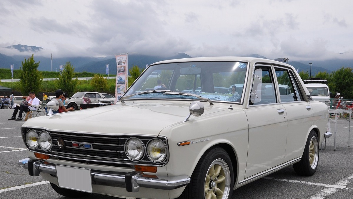 石和温泉郷クラシックカーフェス15 ダットサン ブルーバード 1600sss サニー 1000スポーツ バン10dx ほか 写真蔵 レスポンス Response Jp
