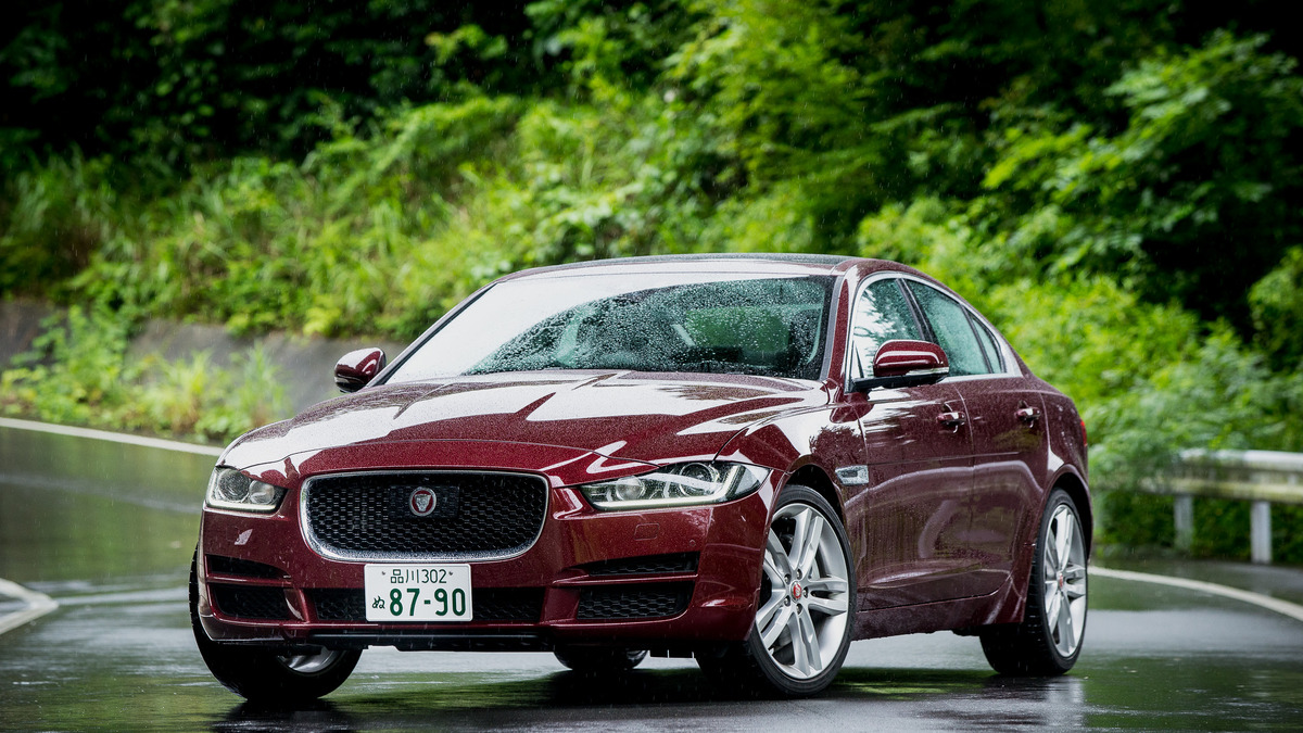 ジャガー Xe 試乗 退屈なサルーンと対極にある 2リットルターボ 青山尚暉 レスポンス Response Jp ジャガー Xe 試乗 退屈なサルーンと対極にある 2リットルターボ 青山尚暉 レスポンス Response Jp