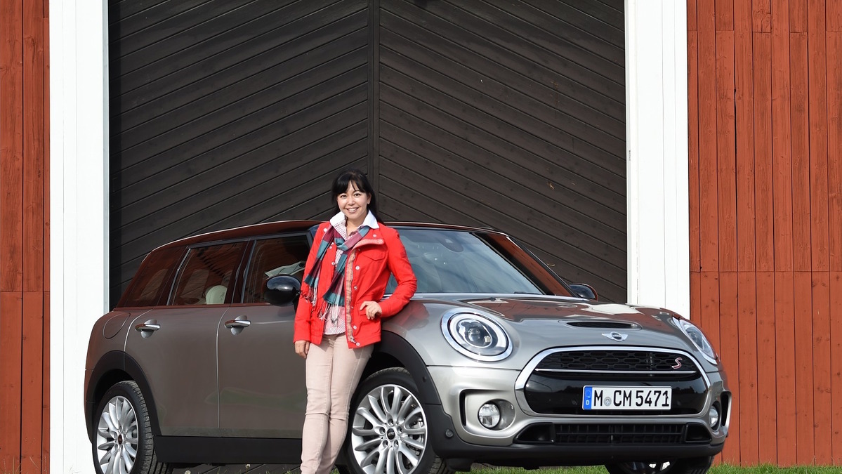 Mini クラブマン 海外試乗 あえて大きくなった新型 しなやかで乗心地もイイ 竹岡圭 レスポンス Response Jp Mini クラブマン 海外試乗 あえて大きくなった新型 しなやかで乗心地もイイ 竹岡圭 レスポンス Response Jp