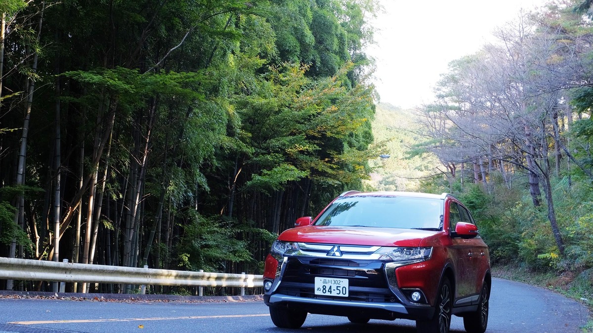 三菱 アウトランダー 500km試乗 優秀なsuv で選ぶか 三菱テイスト を求めるか 井元康一郎 レスポンス Response Jp