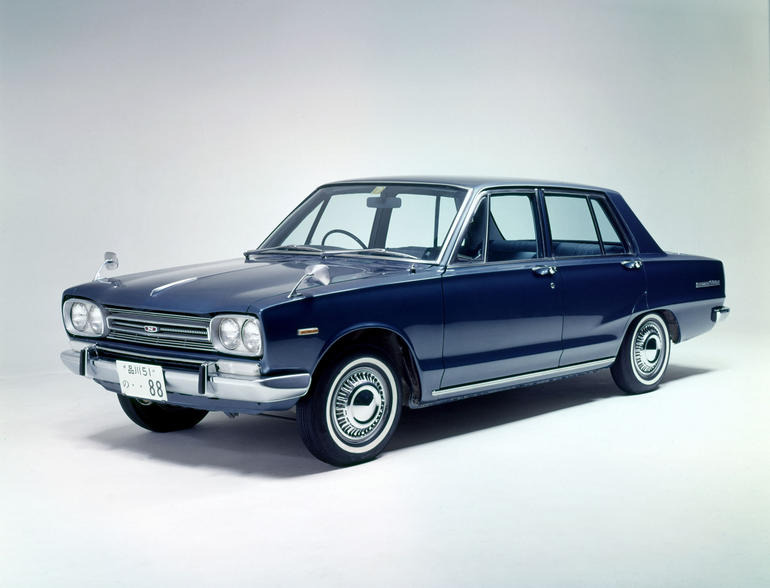 日産： NISSAN HERITAGE COLLECTION｜スカイライン1500スポーティGL