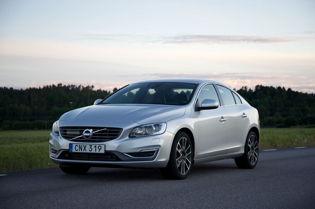 リコール】ボルボ S60 など3万6000台、ラジエーター不具合でオイル漏れ