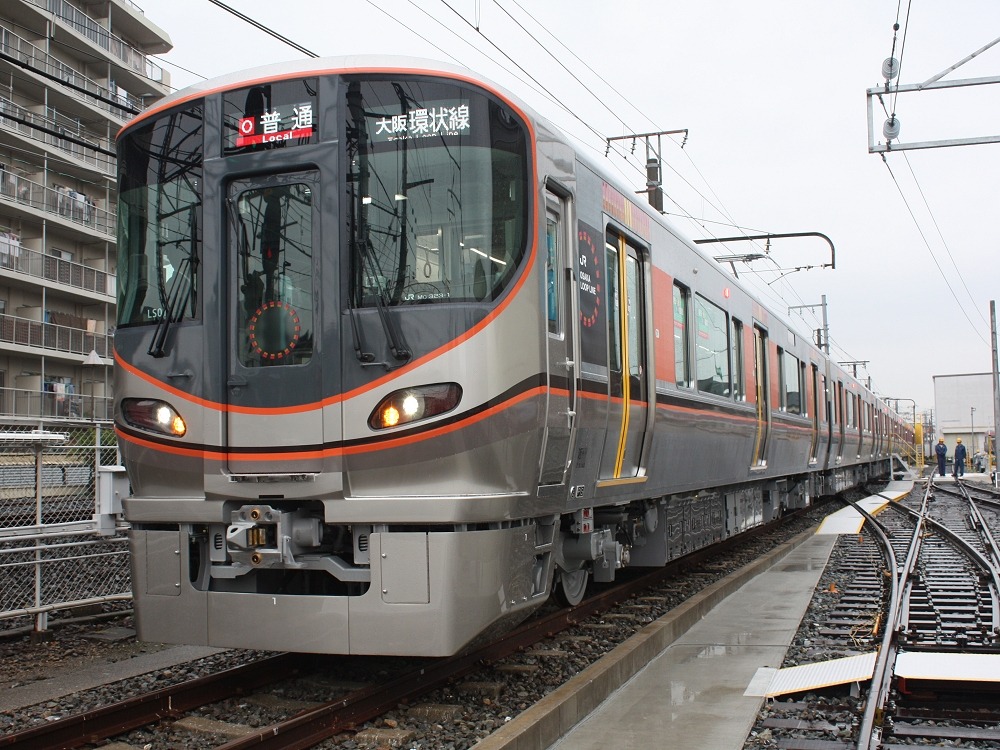 大阪環状線車内で吹奏楽を演奏…323系初の車内イベント 10月15日