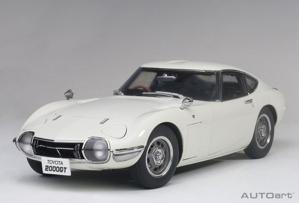 オートアート1/18トヨタ2000GT(赤)長期保管品