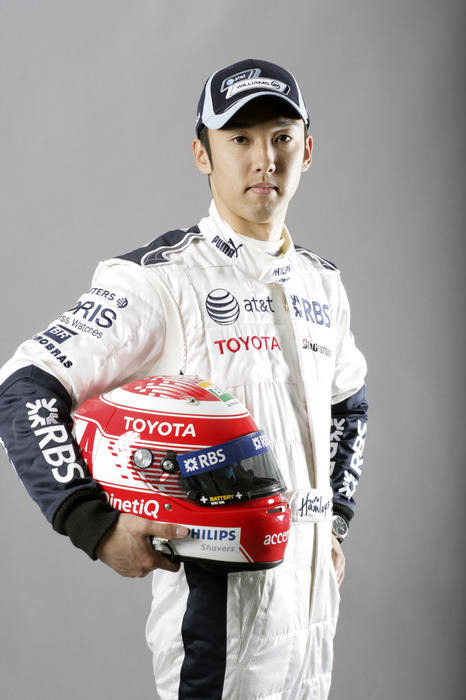 ☆ 中嶋一貴 直筆サイン入り 実使用 レーシングスーツ 2009年 F1