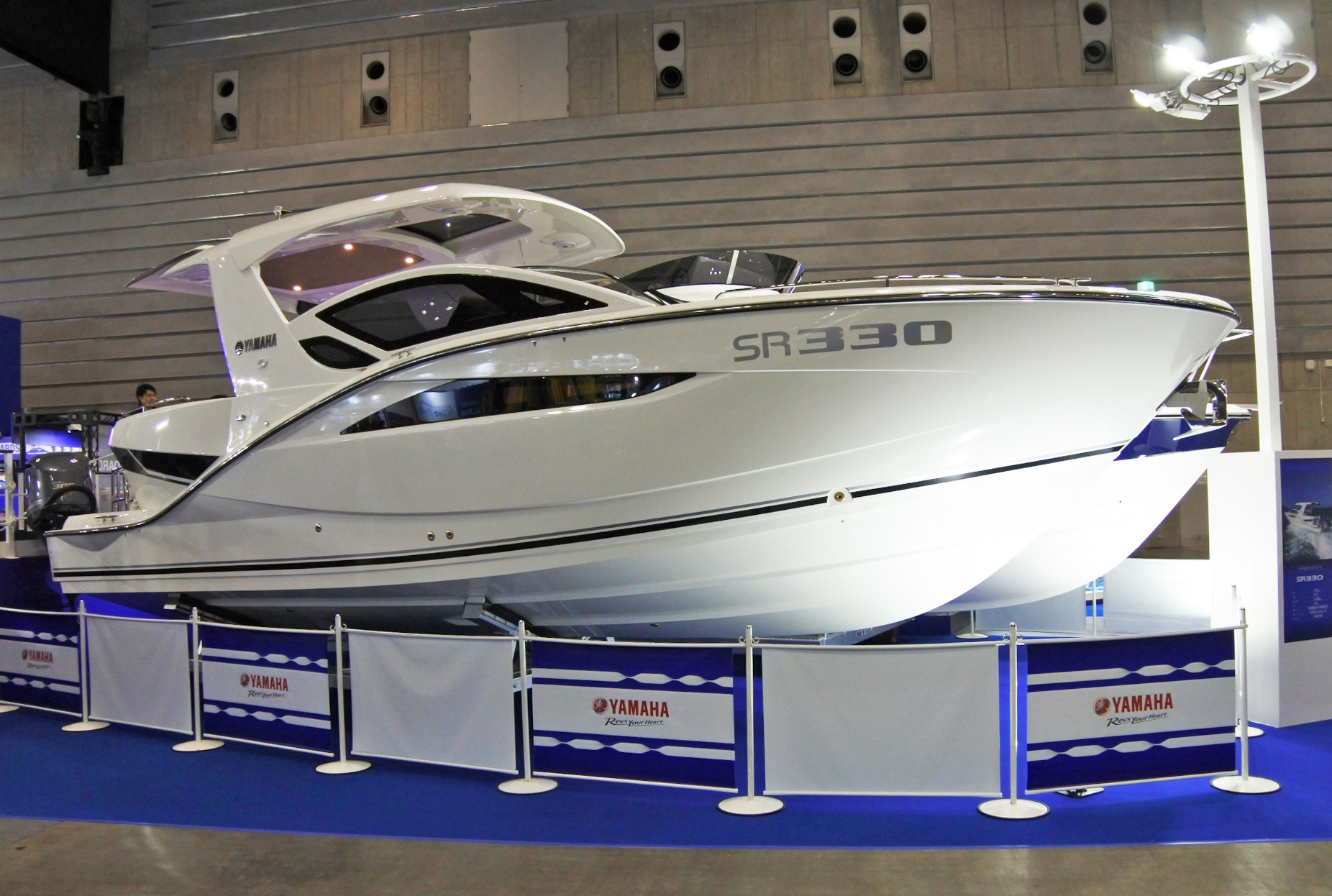 ヤマハ、新型艇「イグザルト43」や「SR330」など初公開…ジャパンボート