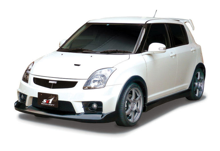 オートバックス、オリジナル改造車スイフトスポーツベースのSS1