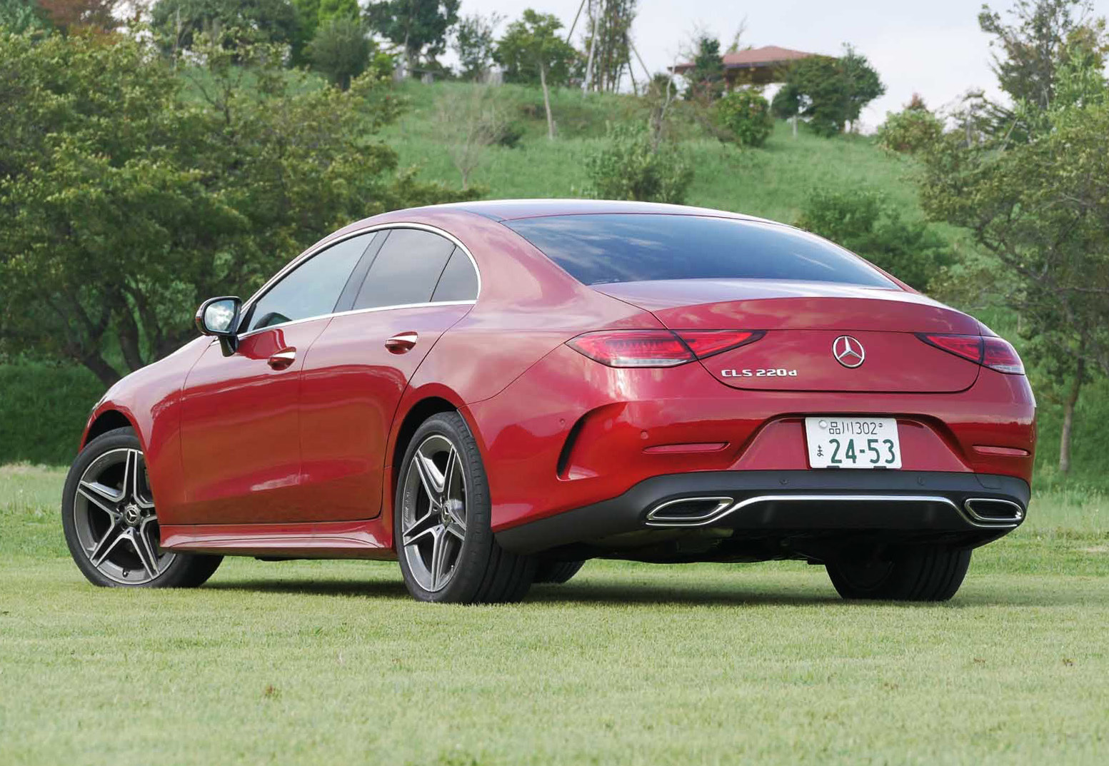 メルセデス・ベンツ CLS 赤 メルセデスベンツ CLSディーゼル 新型試乗】このスタイリング