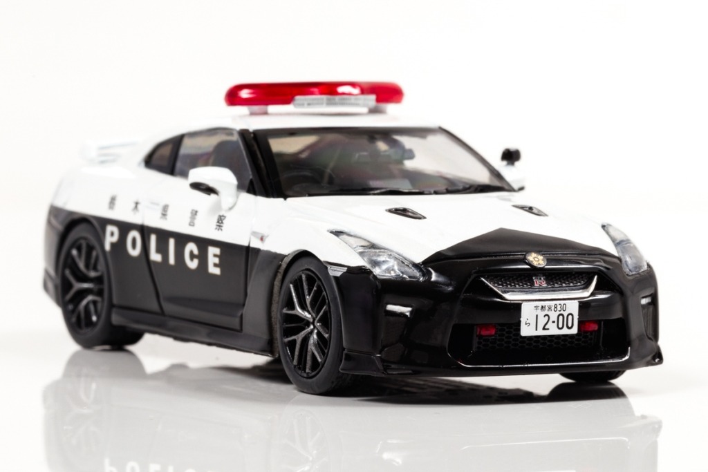 栃木県警の日産GT-Rパトカー、1/43スケールで登場 限定1500台