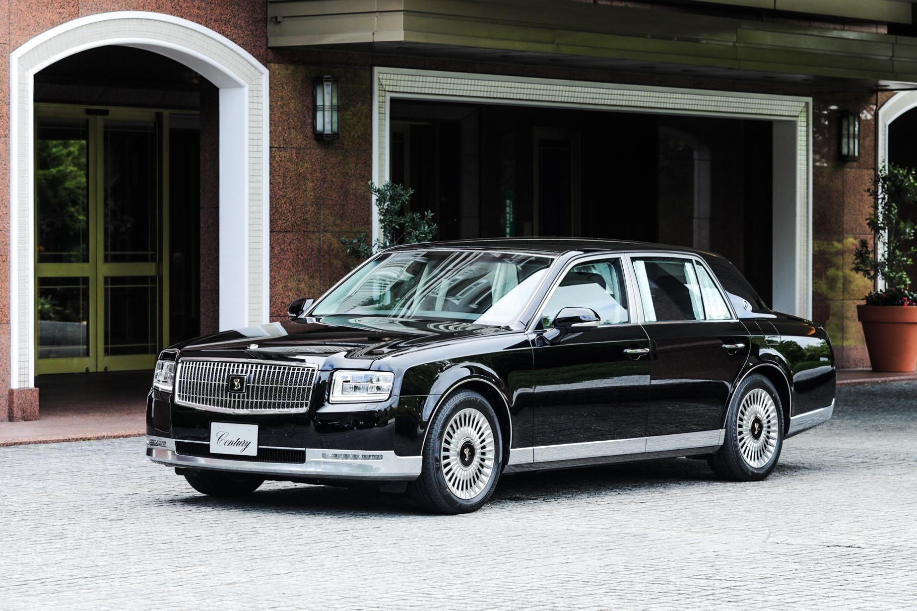 Rolls Royce 今上天皇結婚の義 パレード使用車 - メルカリ