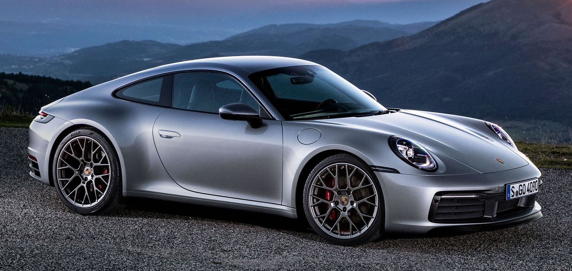 ポルシェ 911 新型、12万0125ユーロから…価格を欧州で発表