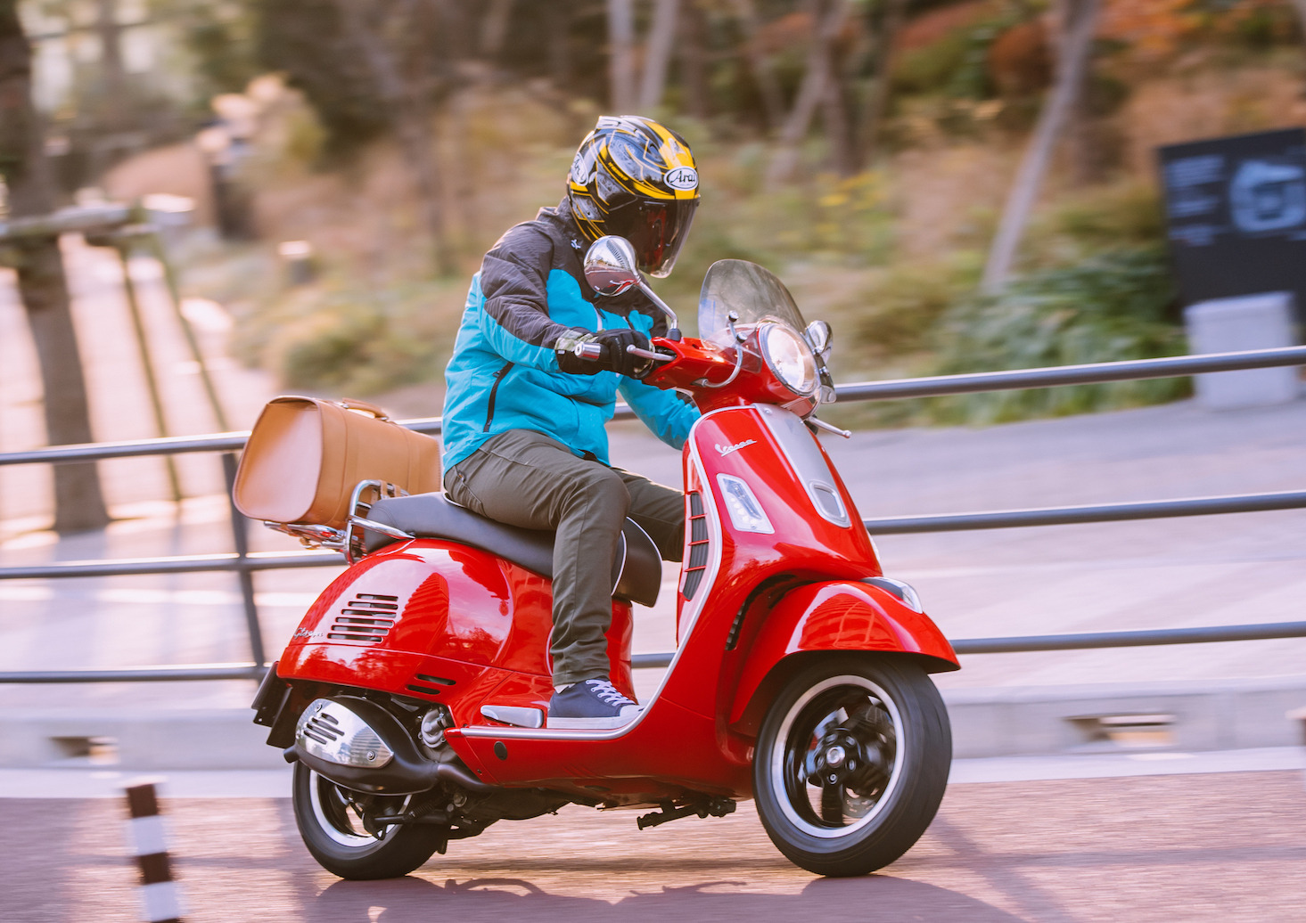 ベスパ 新車 VESPA GTS SUPER 300 はとや(HATOYA)-スペック詳細