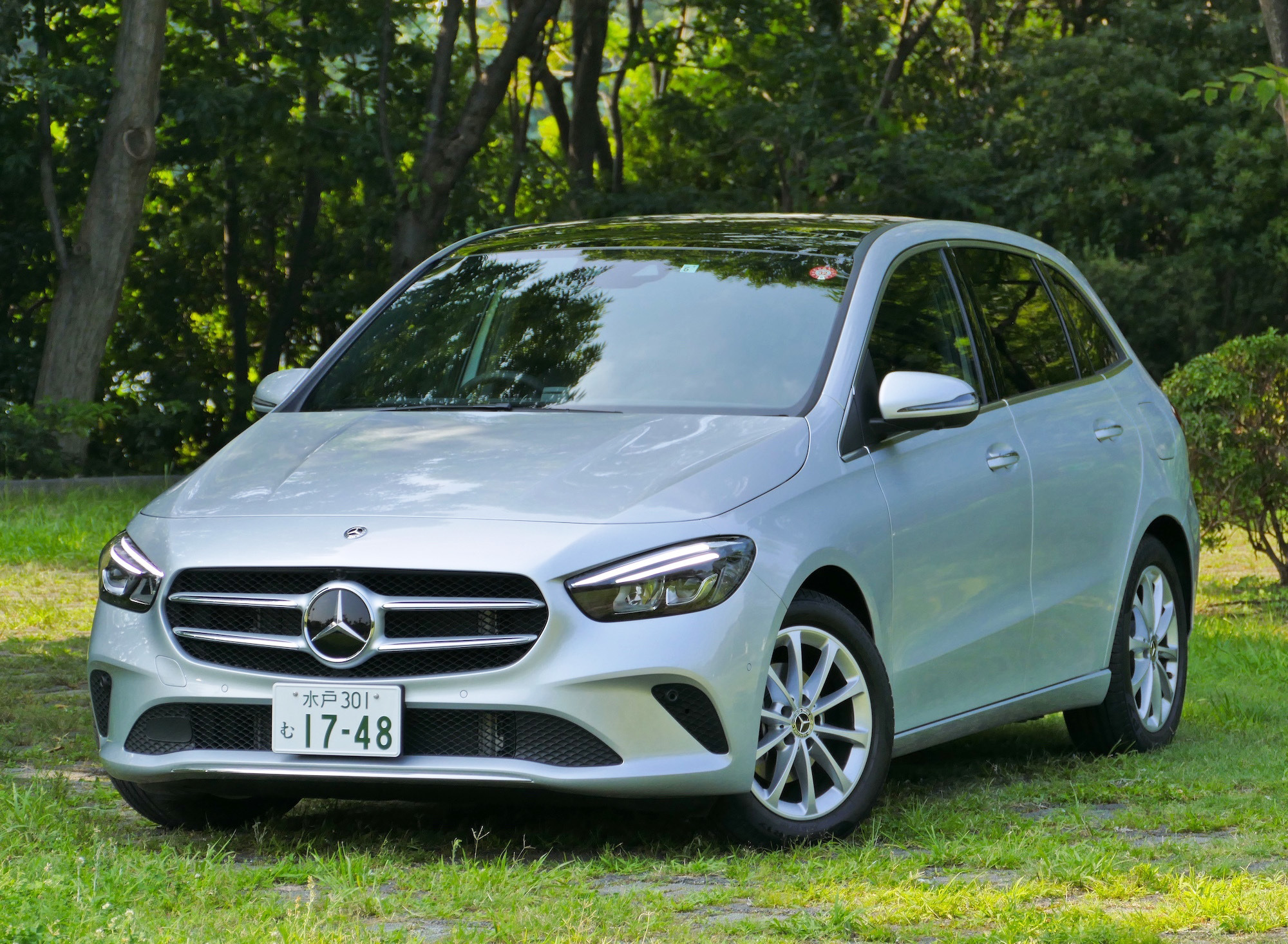 メルセデスベンツ Bクラス 新型試乗】実用多目的コンパクトカー