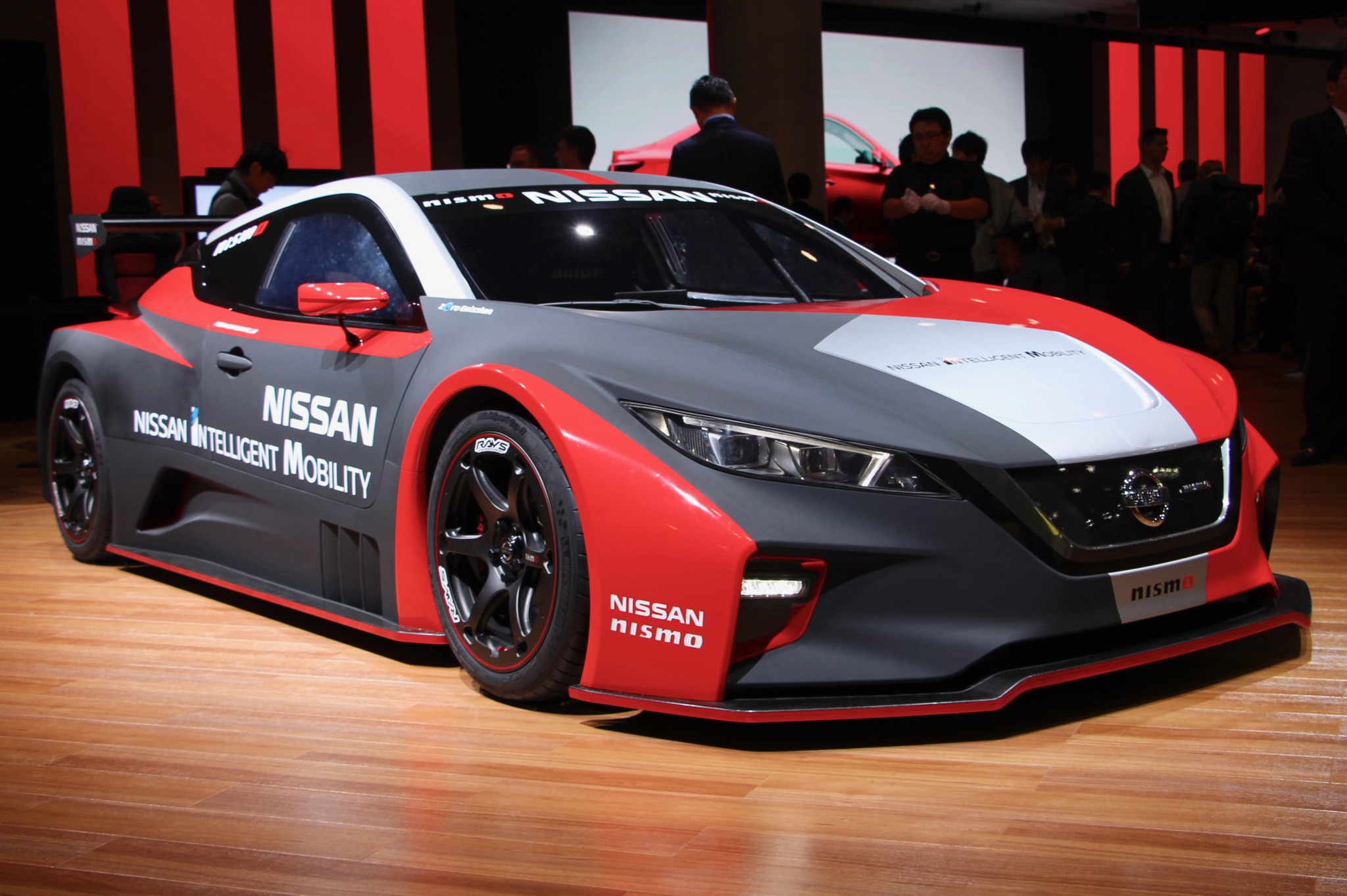 EV界のGT-R?『リーフ・ニスモRC_02』…東京モーターショー2019 EV界のGT-R?『リーフ・ニスモRC_02』…東京モーターショー2019