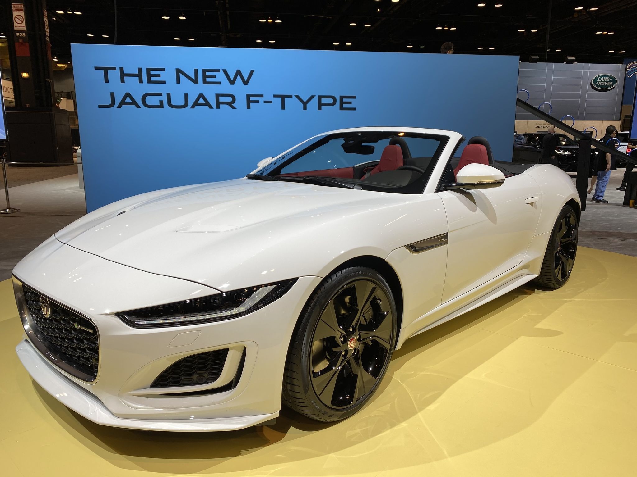 ジャガー Fタイプ 改良新型、頂点「R」に575馬力スーパー