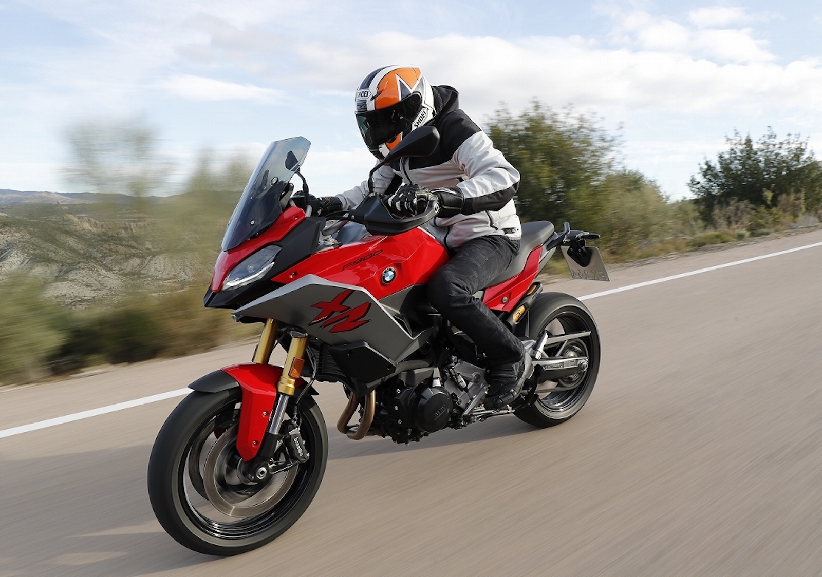BMW Motorrad エアフロースーツ 夏 サマーツーリングに最適なウェアをご紹介いたします | Motorrad