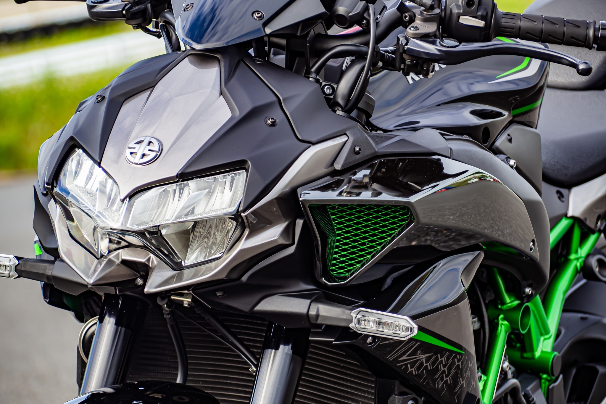 カワサキ ZH2 SE フューエルタンク (カワサキ(KAWASAKI) Z H2 カワサキ ZH2 SE フューエルタンク (カワサキ(KAWASAKI) Z H2