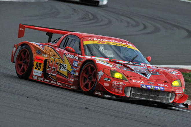 おもちゃショーにカーズレーシング「ライトニングマックィーン」が登場