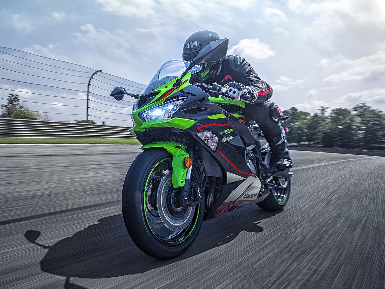 カワサキ Ninja ZX-6R、カラー＆グラフィック変更 8月1日発売