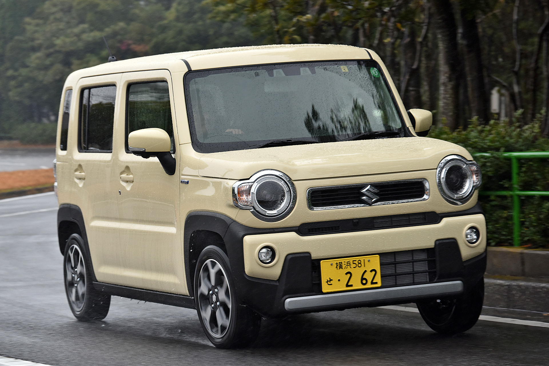 ダイハツ車への流用等に フロントワゴンR純正 リアハスラー純正