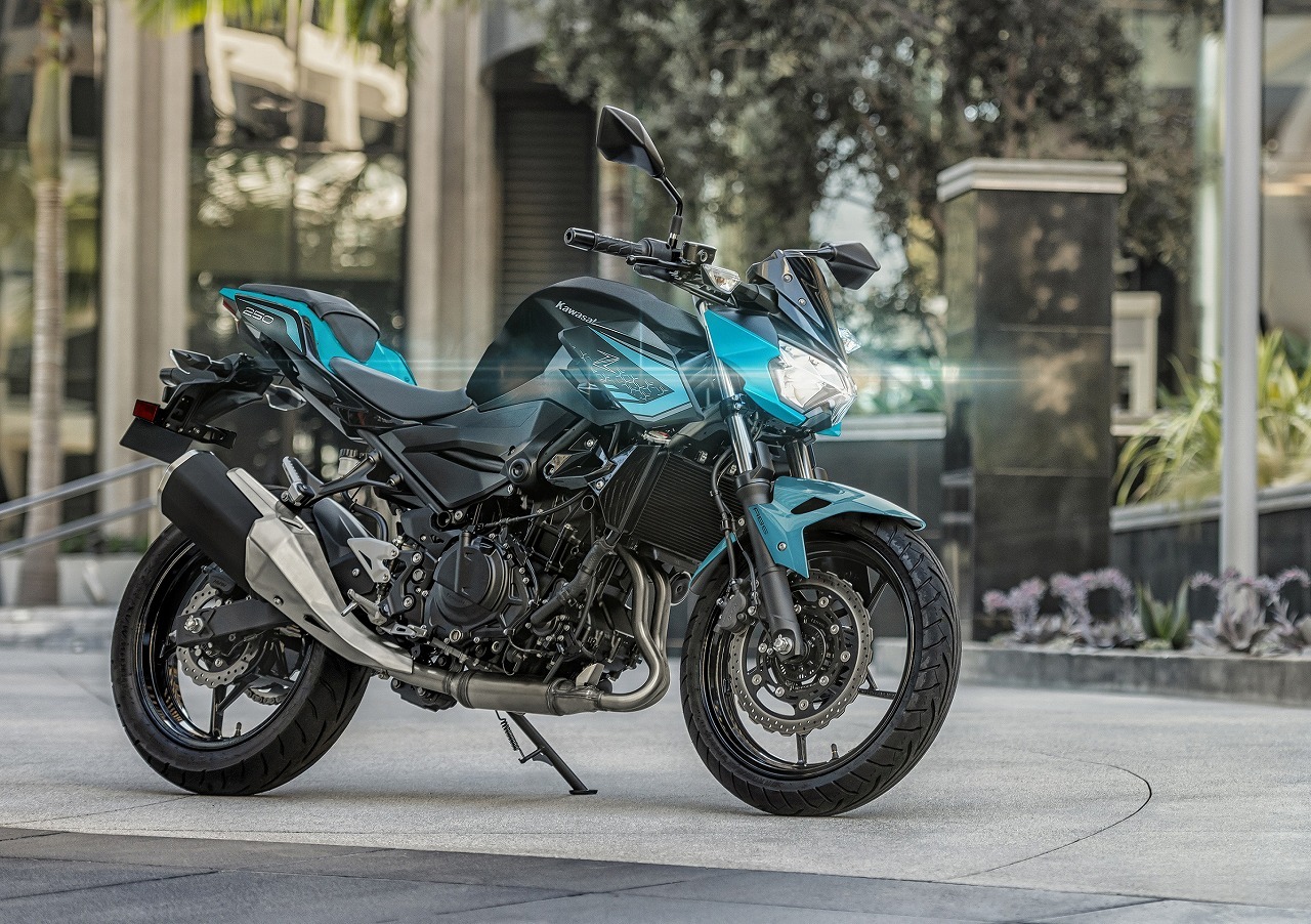 カワサキ Z250/400、2021年モデル発売へ カラー＆グラフィック