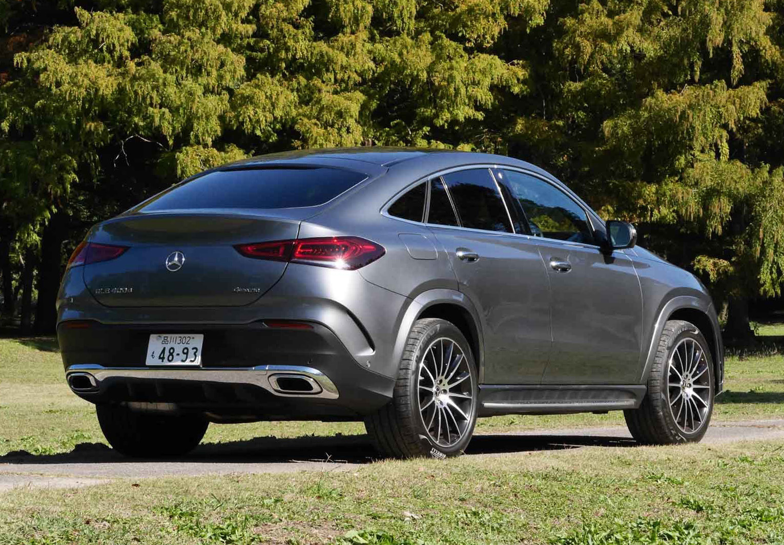 メルセデスベンツ GLEクーペ 新型試乗】車体がリーンする！これ