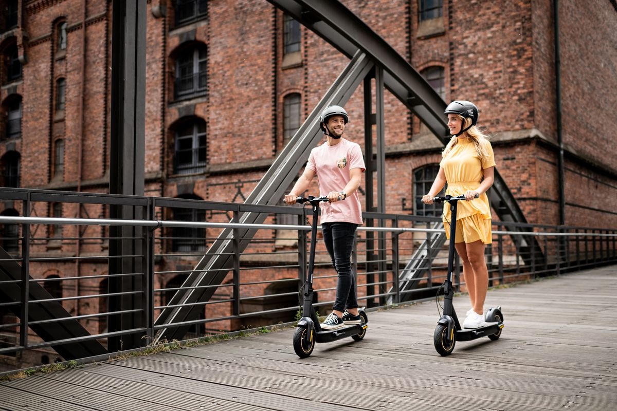Segway Ninebot J-MAX ジェイマックス 公道対応の電動キック