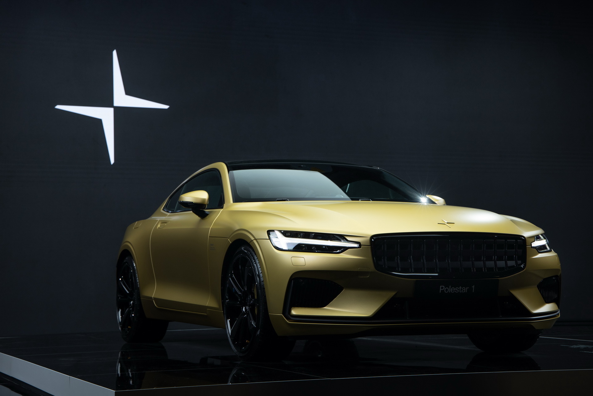 polestar-1-2020-osmium-grey-1-