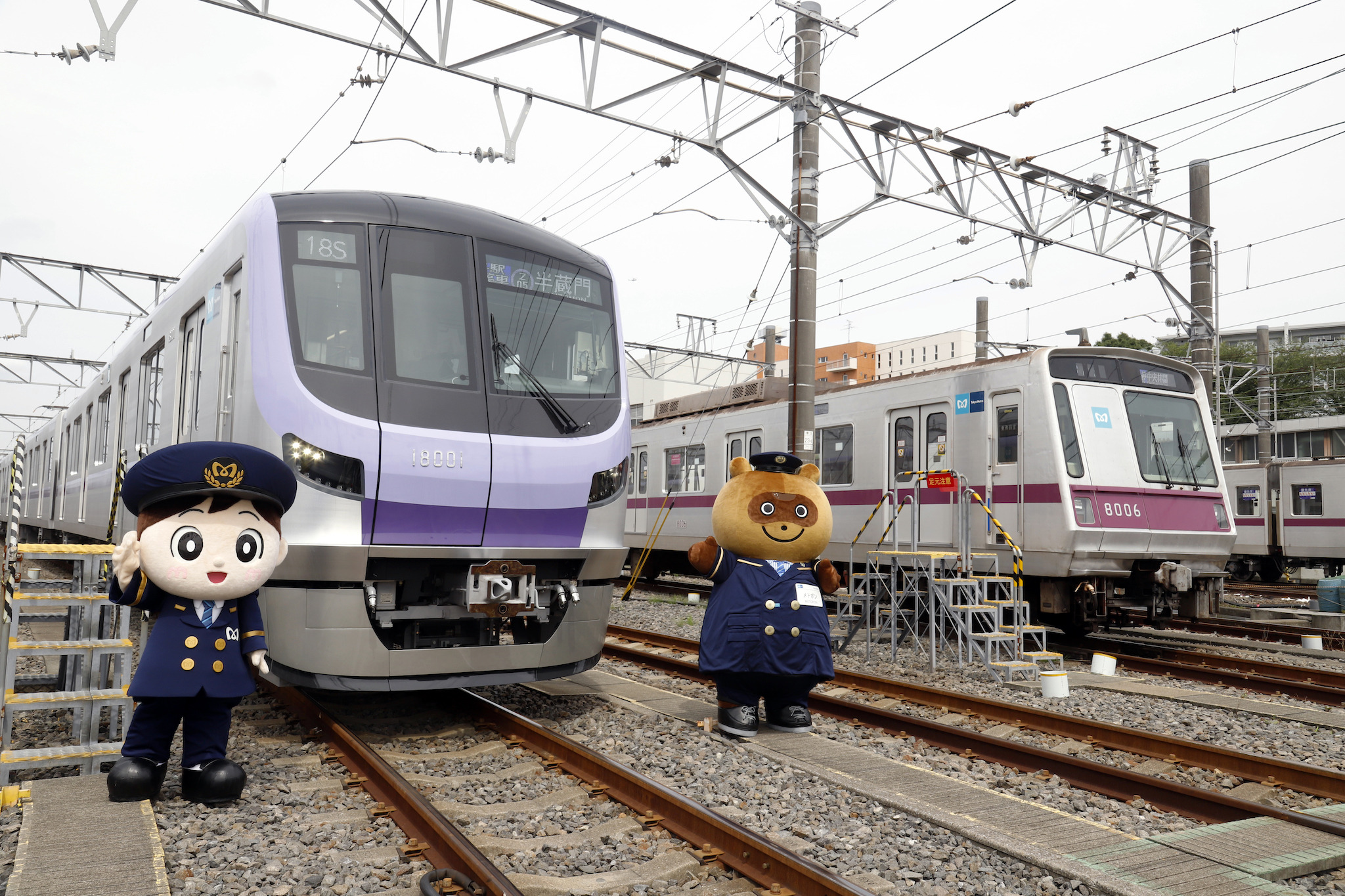 東京メトロ半蔵門線に新型車両 18000系 登場…アルミ車体「A 東京メトロ半蔵門線に新型車両 18000系 登場…アルミ車体「A