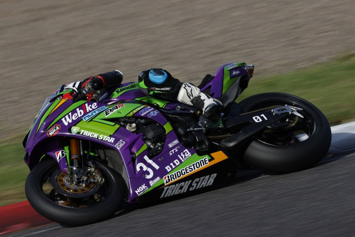 エヴァRT、初号機カラー ZX-10RR で鈴鹿8耐に参戦…ゼッケンは エヴァRT、初号機カラー ZX-10RR で鈴鹿8耐に参戦…ゼッケンは