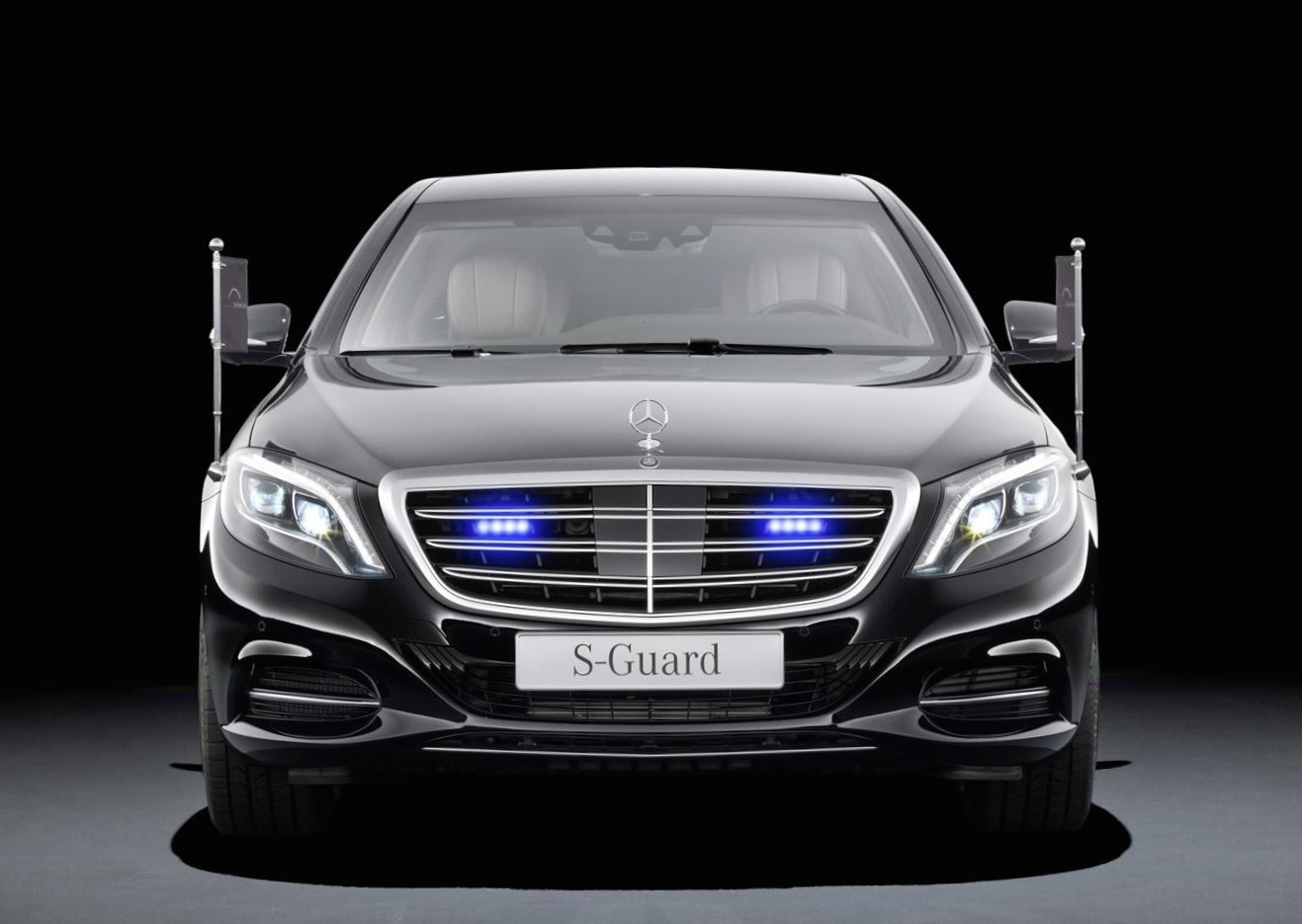 メルセデスベンツ Sクラス 新型、防弾仕様車発表へ…IAA メルセデスベンツ Sクラス 新型、防弾仕様車発表へ…IAA