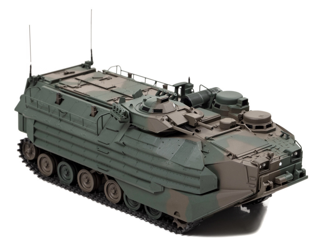 陸上自衛隊水陸機動団のAAV7が1/43スケールに！ | レスポンス