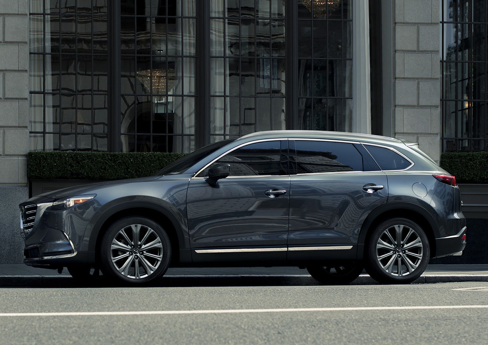 CX－5（マツダ）の歴代モデル・グレード別カタログ情報｜中古