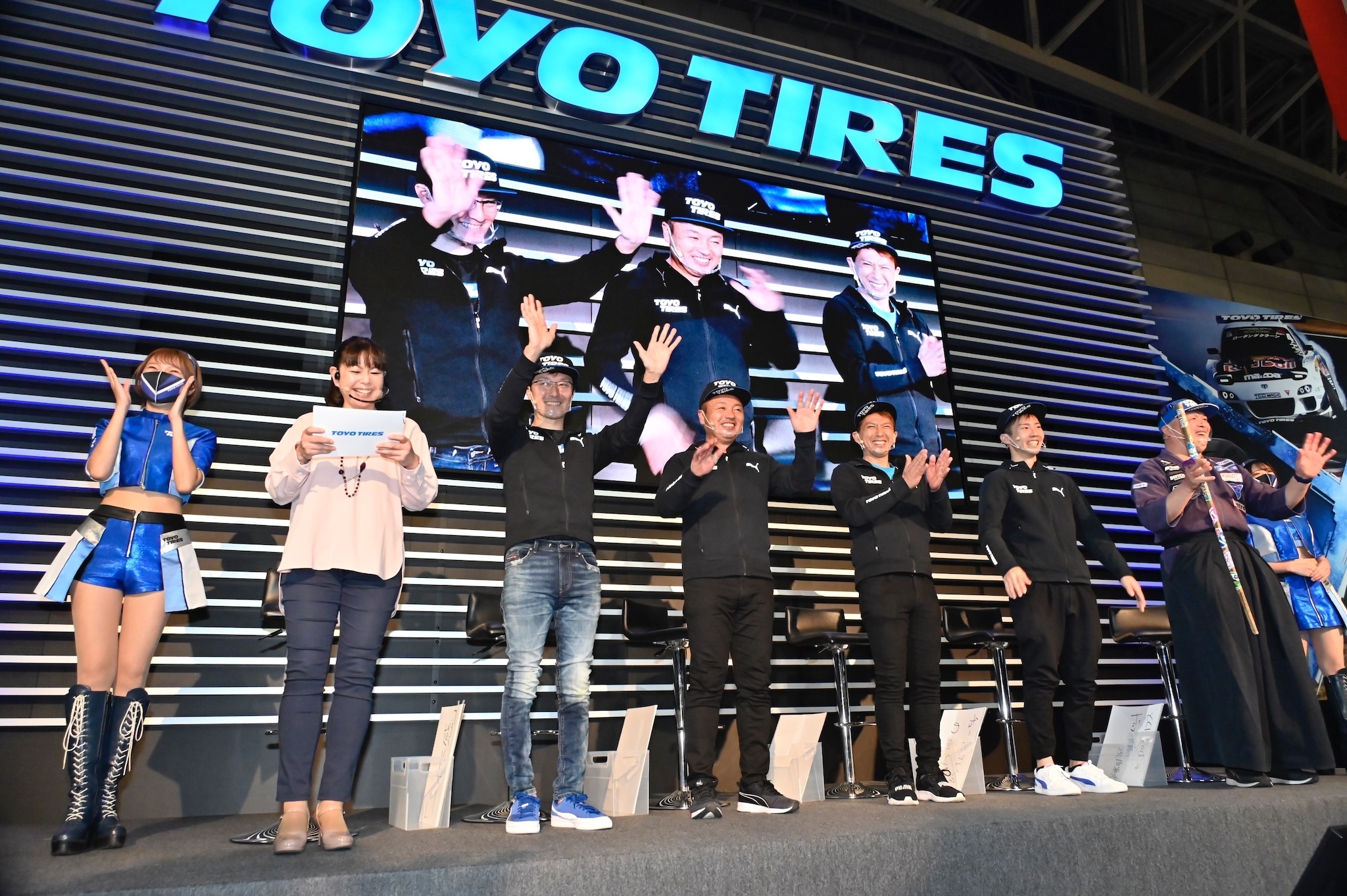 実はドリフト芸人?! トークも走りも冴える、Team TOYO TIRES