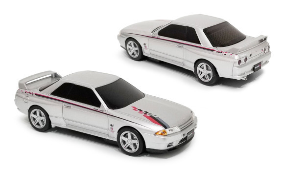 【新品】モバイルバッテリー　日産スカイラインGT-R NISMO(BNR32) 新商品】日産スカイライン GT‐R NISMO (BNR32)がモバイル