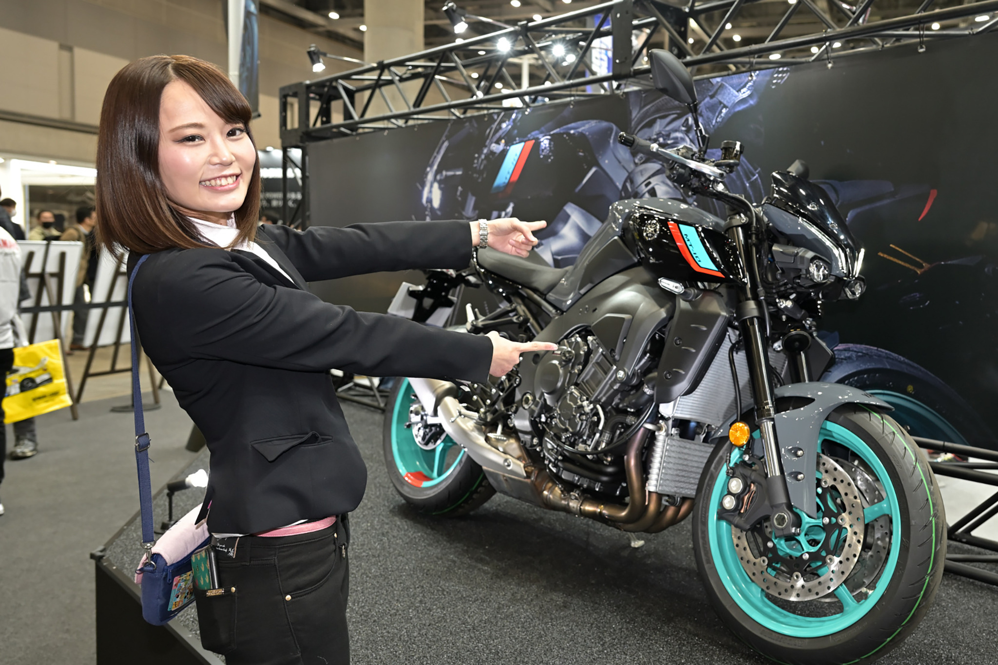 小鳥遊レイラがレポート!ヤマハブースは窮屈なくらい魅力が 小鳥遊レイラがレポート!ヤマハブースは窮屈なくらい魅力が