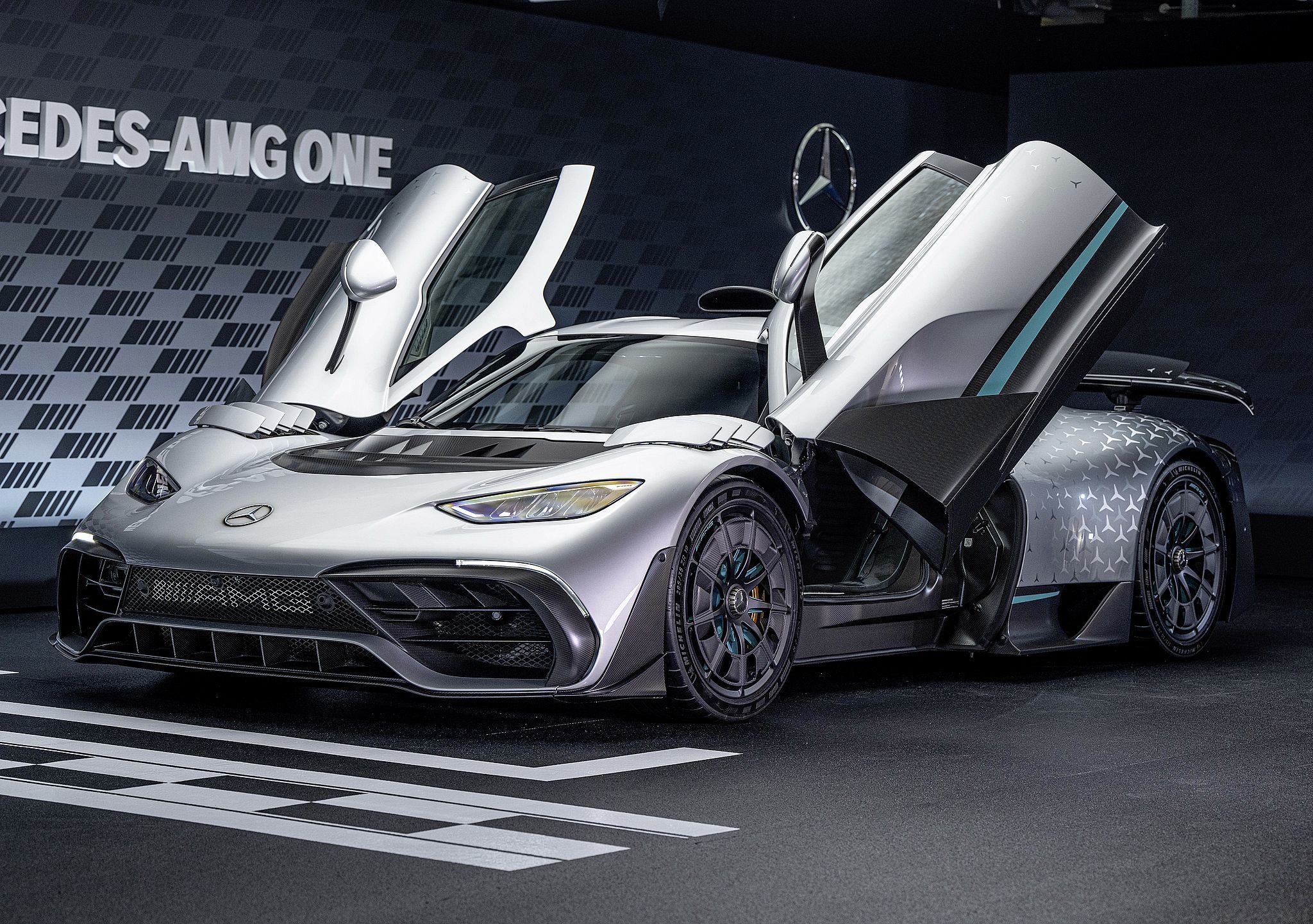 宇宙飛行士様 メルセデス-AMG F1 2020.2019
