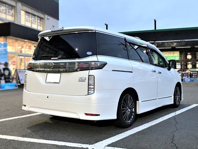 テインのフルスペック車高調「FLEX A」、エルグランド用を追加