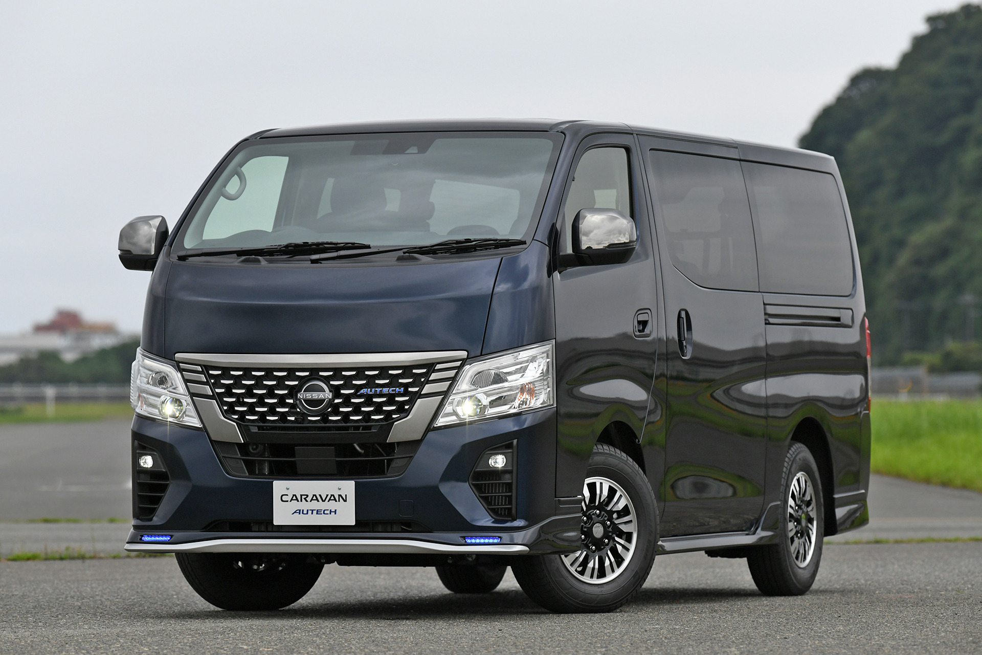 日産『キャラバン』初のAUTECHが登場、高まるカスタムニーズに