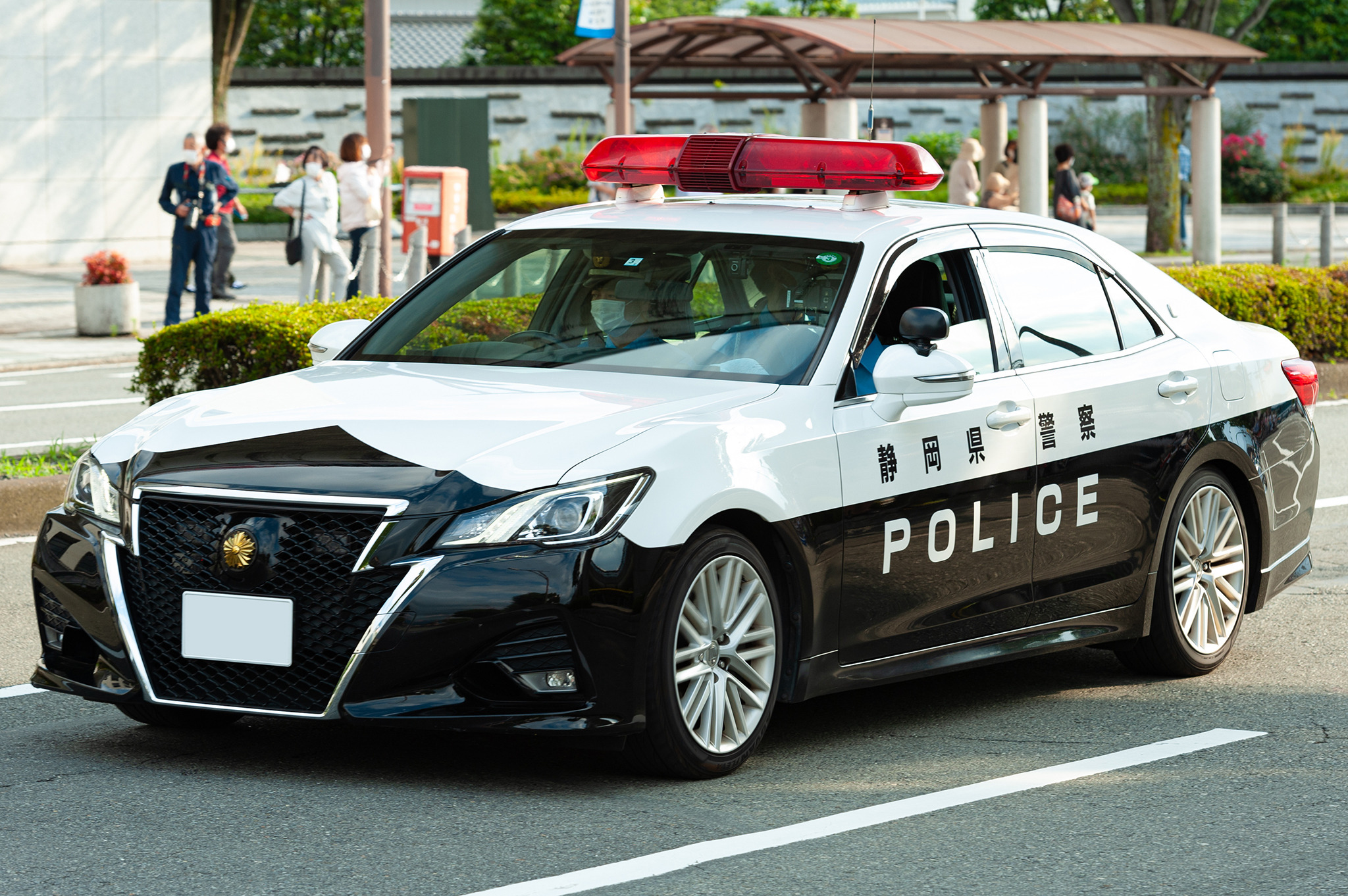 トミカ トヨタ クラウン パトカー 2台セット - メルカリ