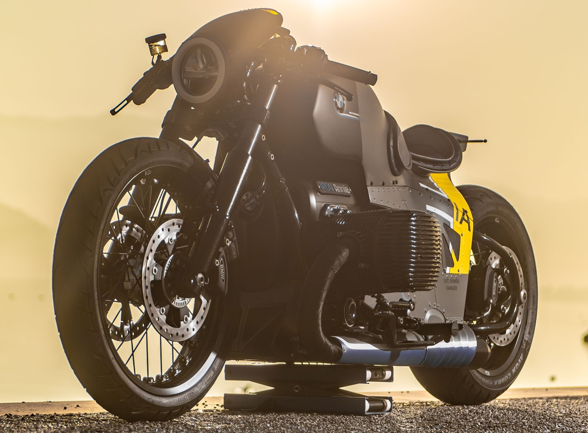 1台限りのBMW製バイク『R18』、1930年代の航空機をモチーフに 1台限りのBMW製バイク『R18』、1930年代の航空機をモチーフに