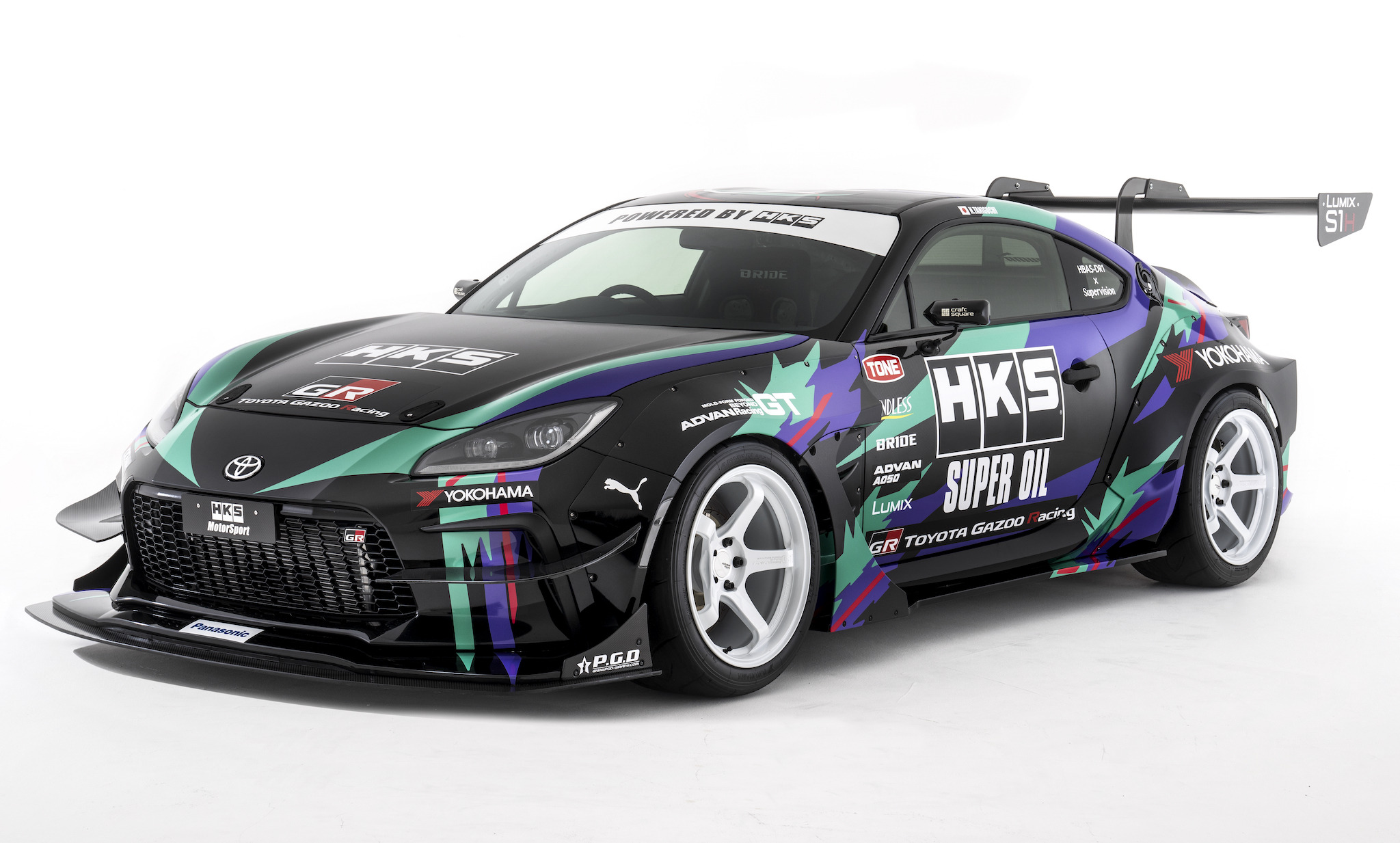 筑波最速”のGR 86も登場！ HKSがサーキット走行会で「プレミアム