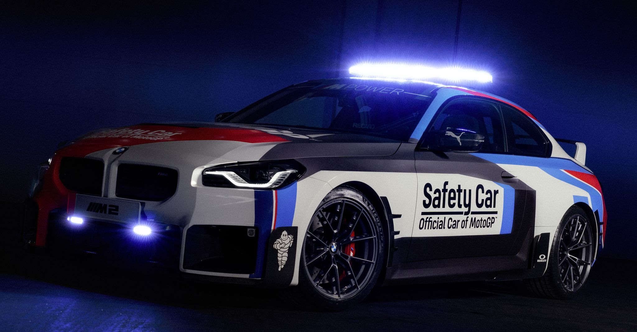 BMW『M2』新型、「MotoGP」セーフティカーに…2023年シーズン