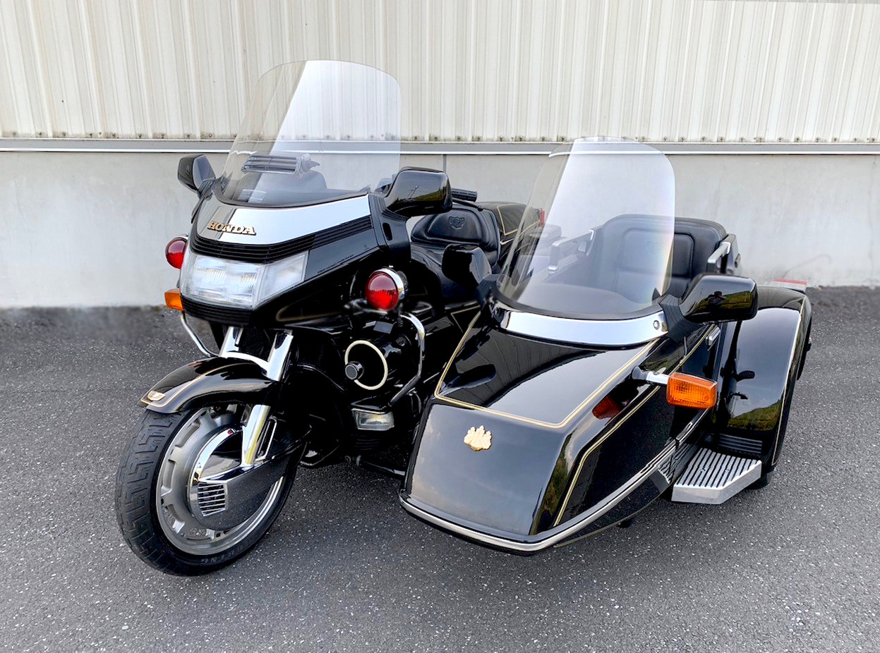 皇宮警察仕様『GL1100/1500』初展示、働くクルマとバイクの特別